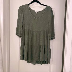 [NWOT] Olive Green Flowy Blouse